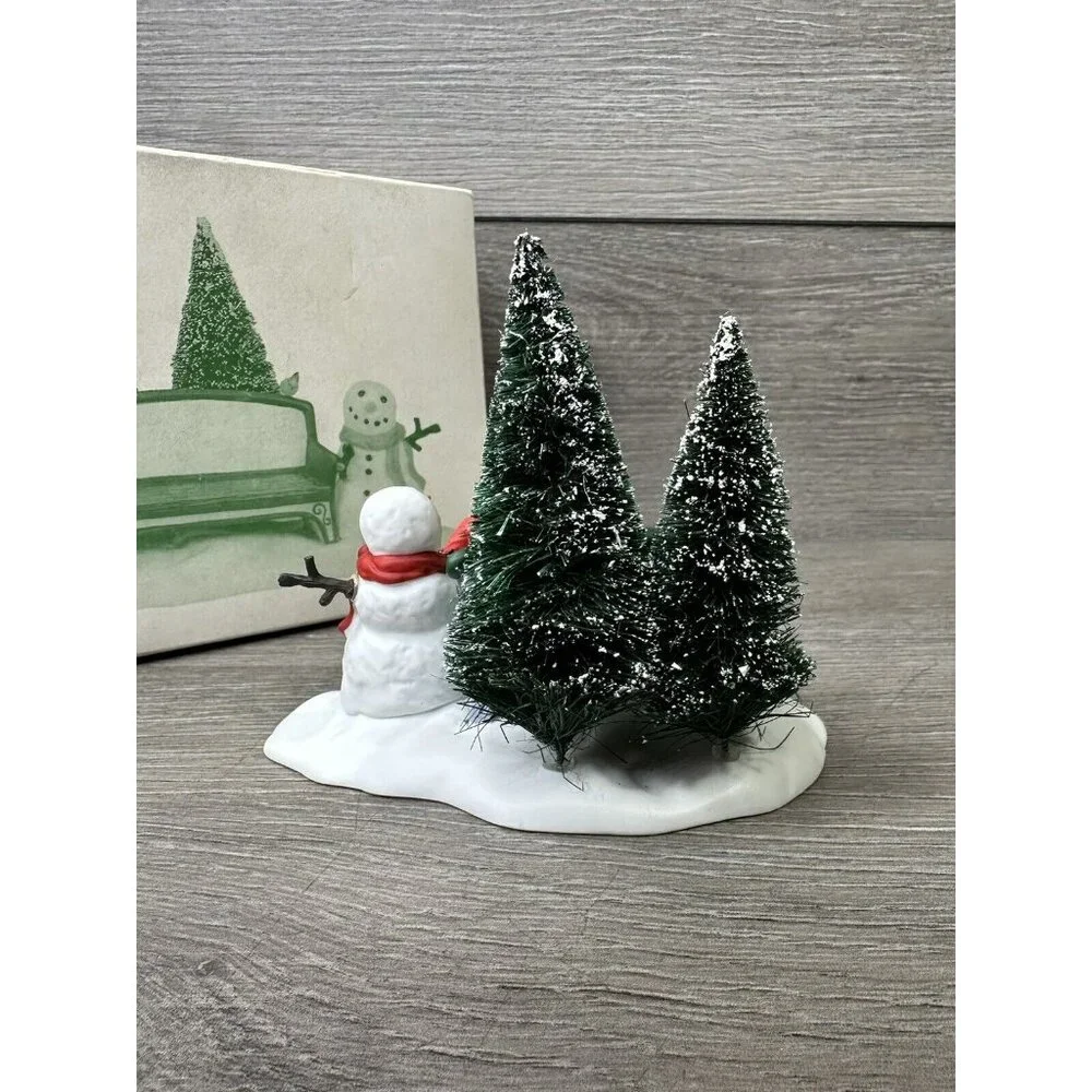 Dept 56 #2211 Our Own Village Park Bench, Snowman, Christmas Village Crayon Soup